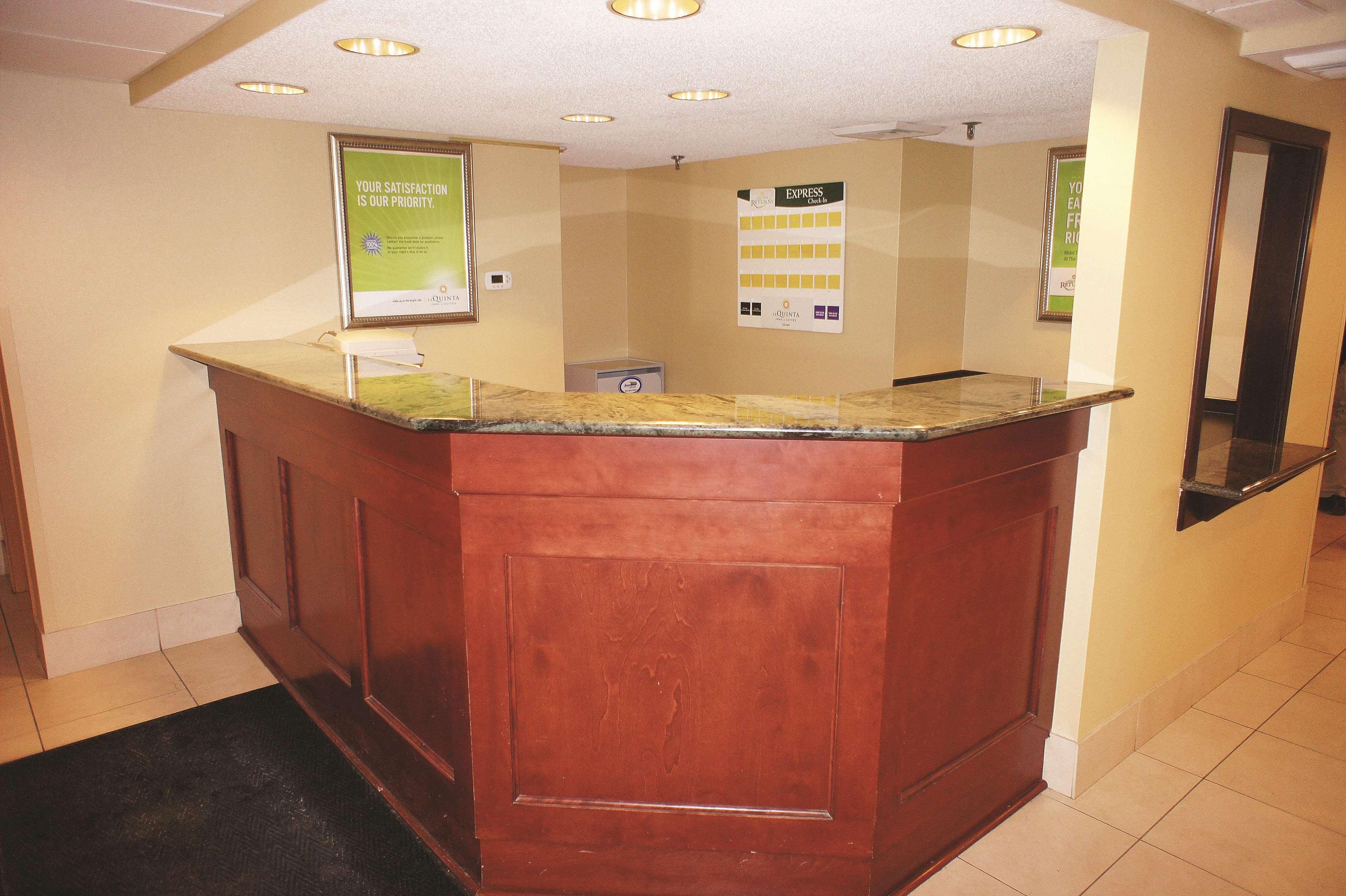 Holiday Inn Express South Burlington - Downtown By Ihg Exteriör bild